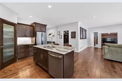 9329 Cobalt Street, Middleton, WI 53562 - Photo 4