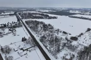 6644 W State Road 81, Beloit, WI 53511 - Photo 16