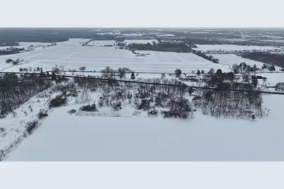 6644 W State Road 81, Beloit, WI 53511 - Photo 12