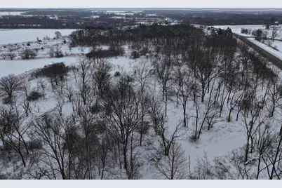 6644 W State Road 81, Beloit, WI 53511 - Photo 18