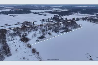 6644 W State Road 81, Beloit, WI 53511 - Photo 2