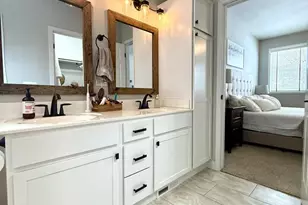 1045 Barbara Cir, Belleville, WI 53508 - Photo 22