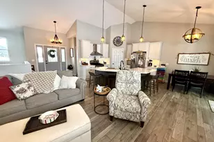 1045 Barbara Cir, Belleville, WI 53508 - Photo 12