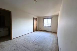 1004 N Sunnyvale Ln, Madison, WI 53713 - Photo 6