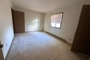 1004 N Sunnyvale Ln, Madison, WI 53713 - Photo 8