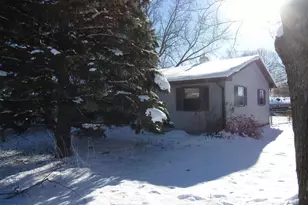 1541 Glendale St, Janesville, WI 53546 - Photo 4