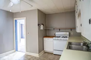 515 Grove St, Mauston, WI 53948 - Photo 12