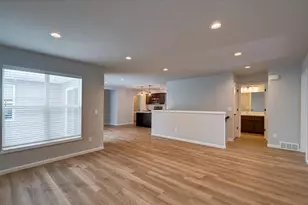 1239 Early Twilight Way, Verona, WI 53593 - Photo 14