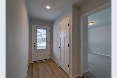 1239 Early Twilight Way, Verona, WI 53593 - Photo 6