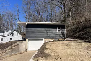 645 S Rosa St, Richland Center, WI 53581 - Photo 2