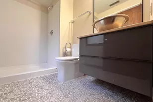 2127 Luann Ln, Madison, WI 53713 - Photo 18