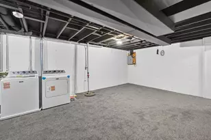 809 Southbound Dr, DeForest, WI 53532 - Photo 38