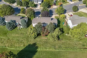 809 Southbound Dr, DeForest, WI 53532 - Photo 44