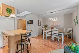 1716 Hillcrest Dr, Baraboo, WI 53913 - Photo 14