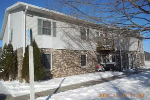 421 S Rebecca St, Gays Mills, WI 54634 - Photo 2