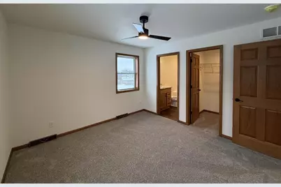2411 Harvard Drive, Janesville, WI 53548 - Photo 12