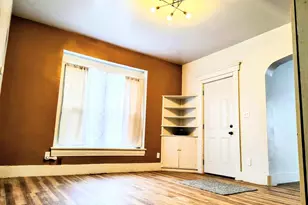 717 Vernon Ave, Beloit, WI 53511 - Photo 10