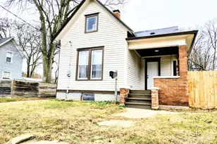 717 Vernon Ave, Beloit, WI 53511 - Photo 1