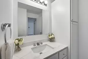 4318 Melody Ln, Madison, WI 53704 - Photo 12