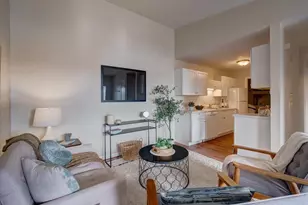 747 Kottke Dr, Madison, WI 53719 - Photo 6