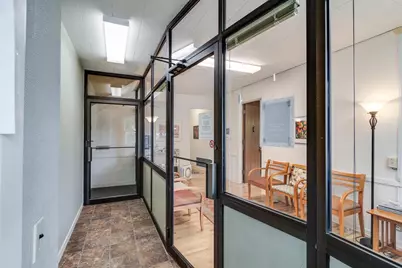 401 Wisconsin Avenue, Madison, WI 53703 - Photo 8