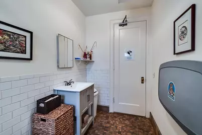 401 Wisconsin Avenue, Madison, WI 53703 - Photo 20