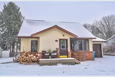 623 Hamilton Street, Columbus, WI 53925 - Photo 1