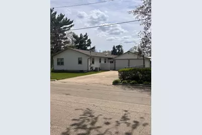 401 E 6th Avenue, Brodhead, WI 53520 - Photo 4