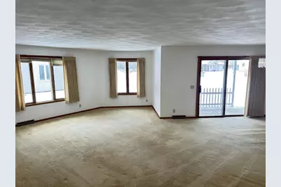 4003 Mackinac Drive, Janesville, WI 53546 - Photo 8
