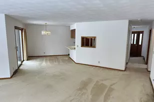 4003 Mackinac Dr, Janesville, WI 53546 - Photo 4