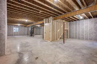 1618 Michigan Ave, Wisconsin Dells, WI 53965 - Photo 38