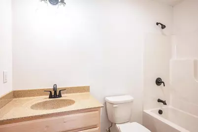 1618 Michigan Avenue, Wisconsin Dells, WI 53965 - Photo 28