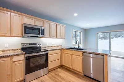 1618 Michigan Avenue, Wisconsin Dells, WI 53965 - Photo 8