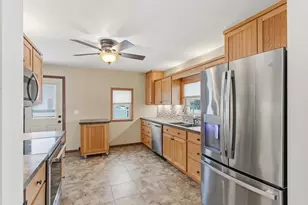 1325 Josephine St, Janesville, WI 53545 - Photo 10