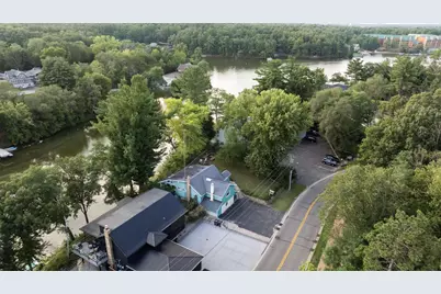 215 Canyon Road, Wisconsin Dells, WI 53965 - Photo 2