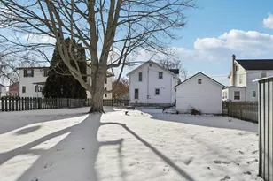 1215 10th St, Monroe, WI 53566 - Photo 28