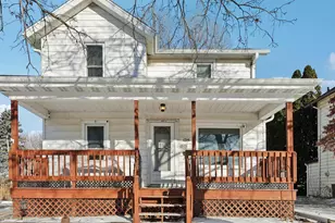 1215 10th St, Monroe, WI 53566 - Photo 2