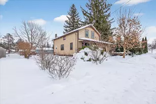 119 S Richards St, Orfordville, WI 53576 - Photo 2