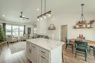 364 S 7th Street, Janesville, WI 53536 - Photo 14