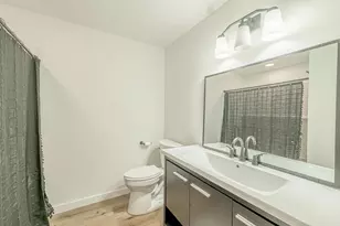 364 S 7th St, Janesville, WI 53536 - Photo 34