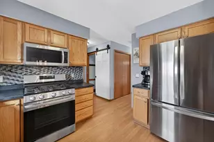 4822 Dream Ln, Madison, WI 53718 - Photo 8