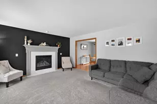 4822 Dream Ln, Madison, WI 53718 - Photo 2