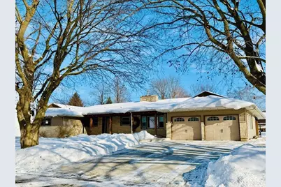 726 28th Avenue, Monroe, WI 53566 - Photo 2