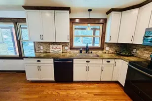 726 28th Ave, Monroe, WI 53566 - Photo 8