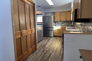 1014 S 6th St, Prairie Du Chien, WI 53821 - Photo 8