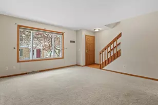 6829 Raymond Rd, Madison, WI 53719 - Photo 8