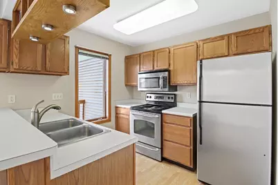 6829 Raymond Road, Madison, WI 53719 - Photo 2