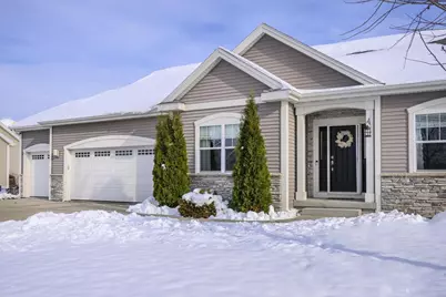 6662 Dusky Glen, Windsor, WI 53598 - Photo 2