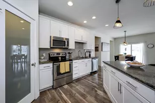 6662 Dusky Glen, Windsor, WI 53598 - Photo 10