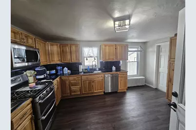 321 E Carroll Street, Portage, WI 53901 - Photo 18